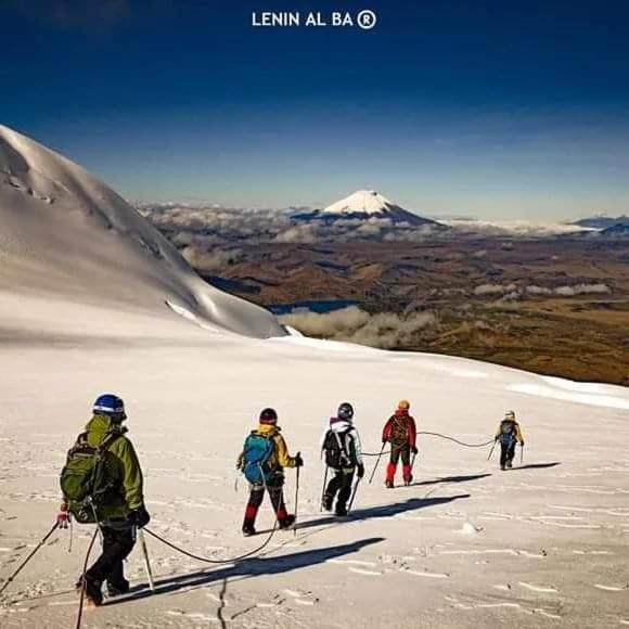 Hostal Sendero De Volcanes Latacunga Dış mekan fotoğraf