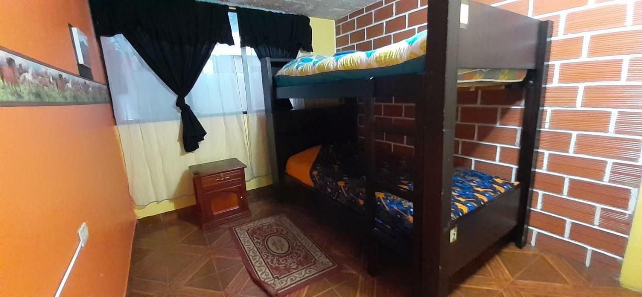 Hostal Sendero De Volcanes Latacunga Dış mekan fotoğraf