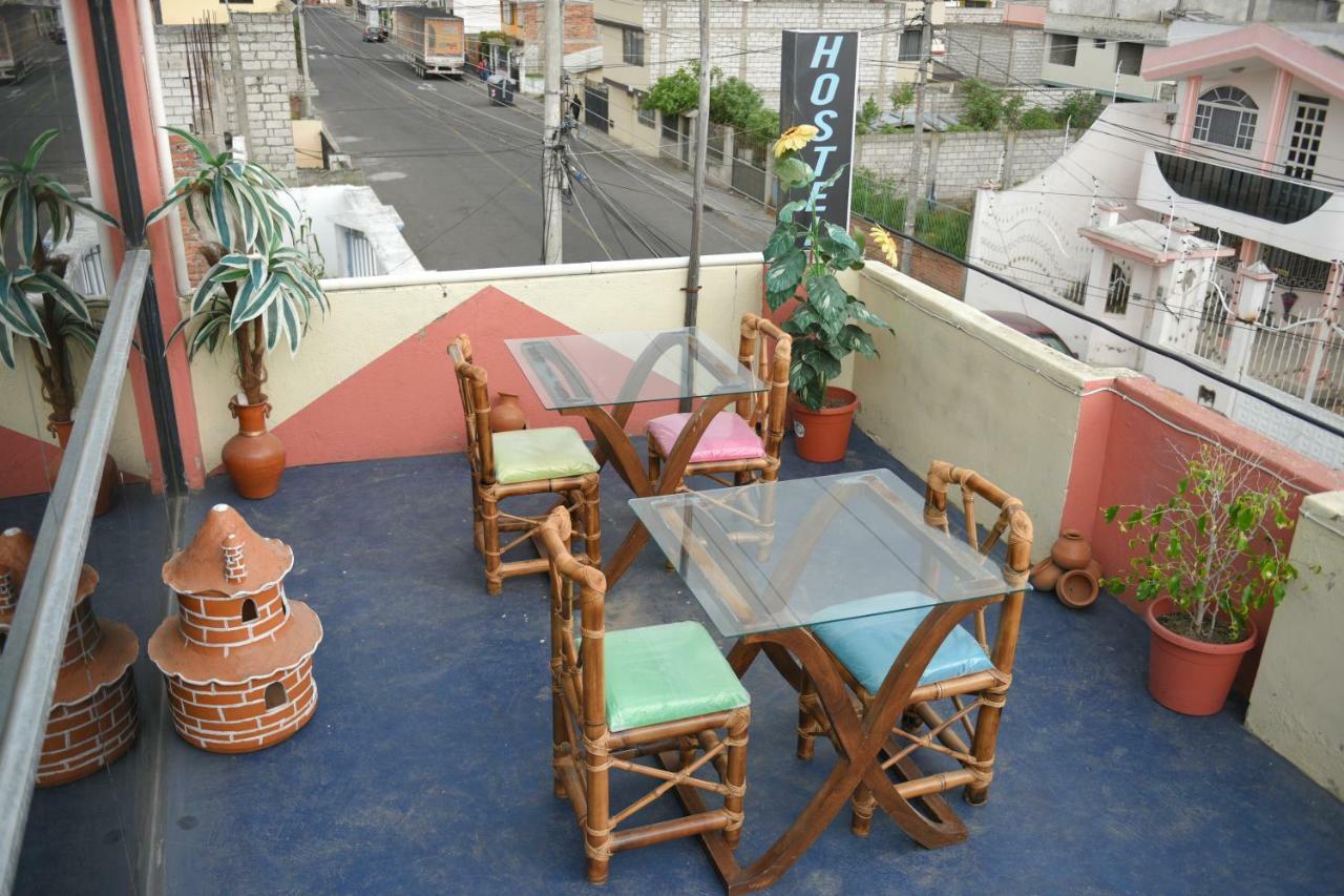Hostal Sendero De Volcanes Latacunga Dış mekan fotoğraf